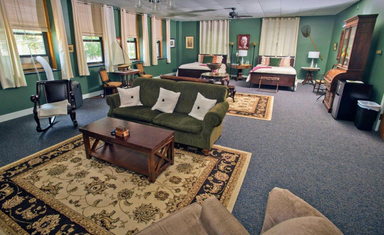 Sherman Inn Ogdensburg Extérieur photo